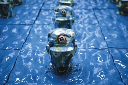 xing-junqin-river-crossing-resin90-x-90-x-50-cm-one-edtion-only-2007-small-image