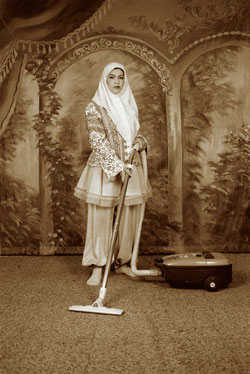 shadi_ghadirian_qajar_vacuum Untitled from the Ghajar Series 1998-1999 C-print