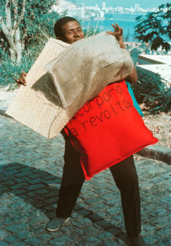 1250093442image_web Hélio Oiticica Nildo with Incorporo a Revolta