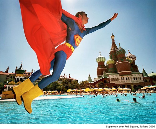 FakeHol_ReinerRiedler_photo_g_1 SUPERMAN OVER RED SQUAR TURKEY 2006