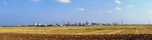 Haifa_oil_refineries-_Panoramic_view_3