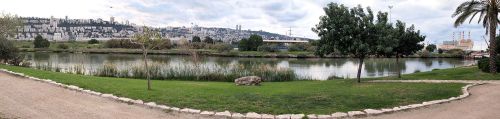1500px-Kishon-23